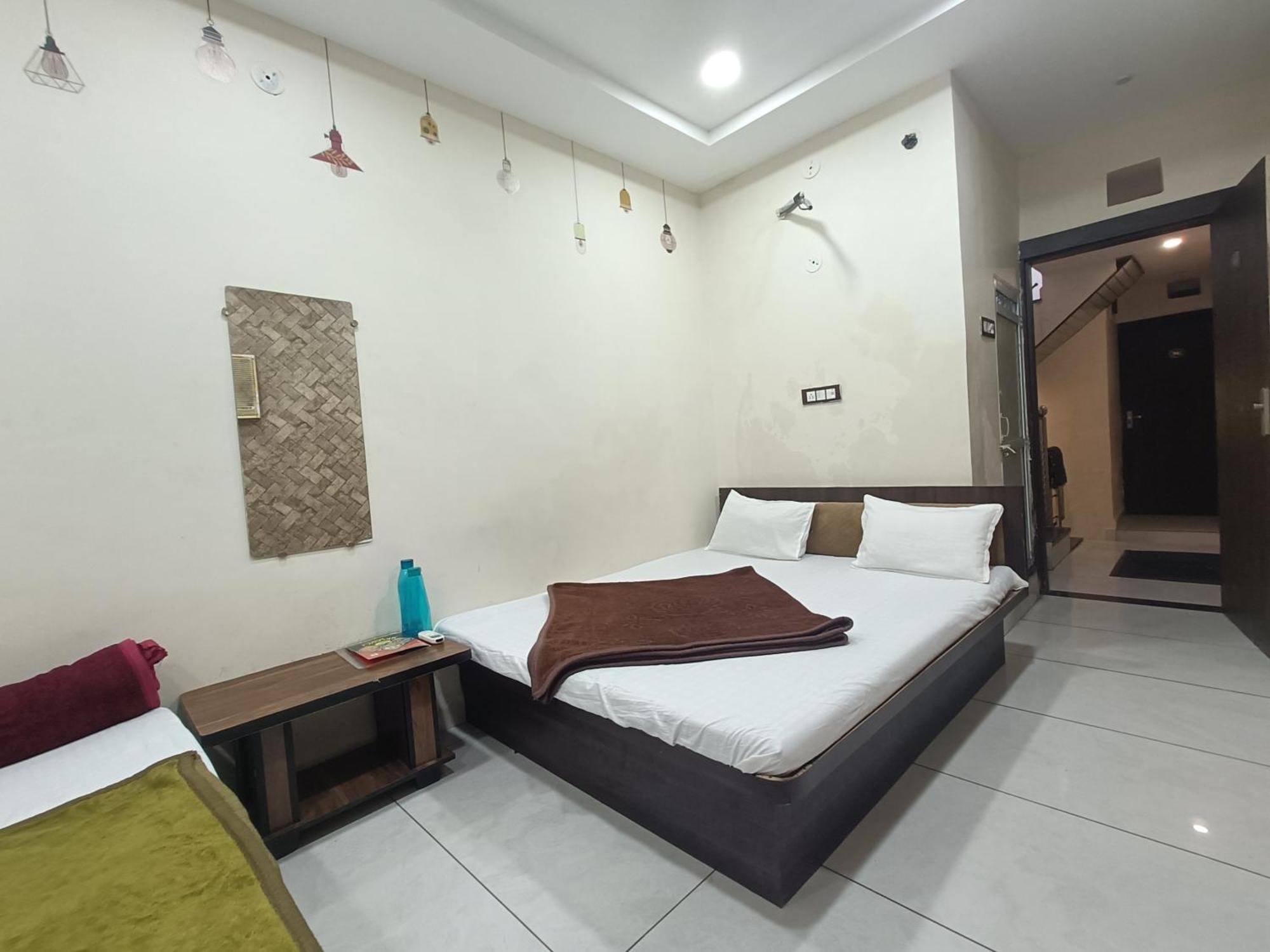 Fabhotel Shipra Удджайн Экстерьер фото
